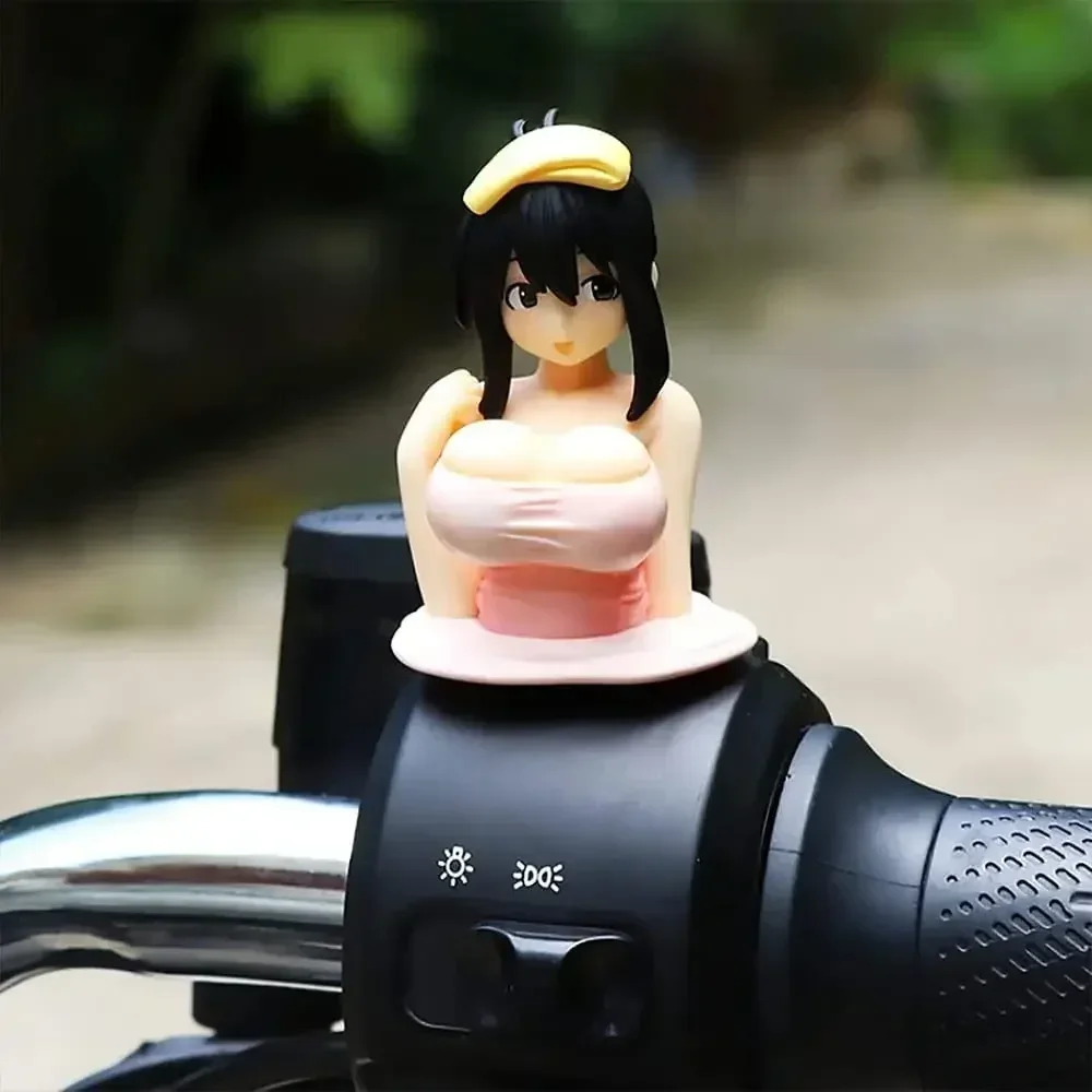 Car Accessories Girly - Sexy Anime con Seno Vibrante, Accessorio
